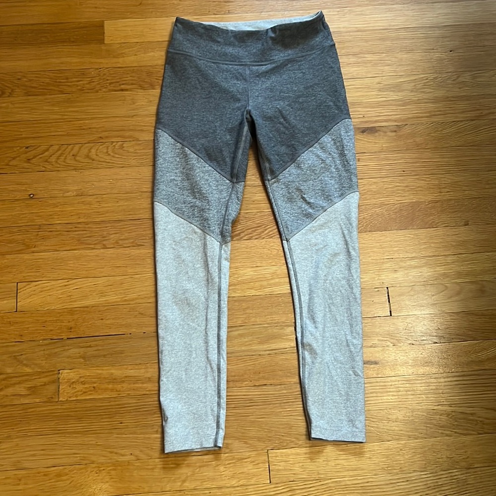 Outdoor Voices M Gray Leggings - Great Condition